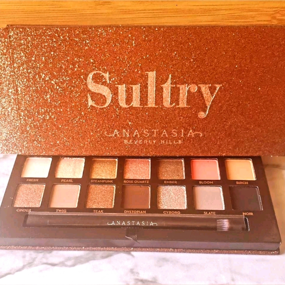 Anastasia Beverly Hills Sultry Palette